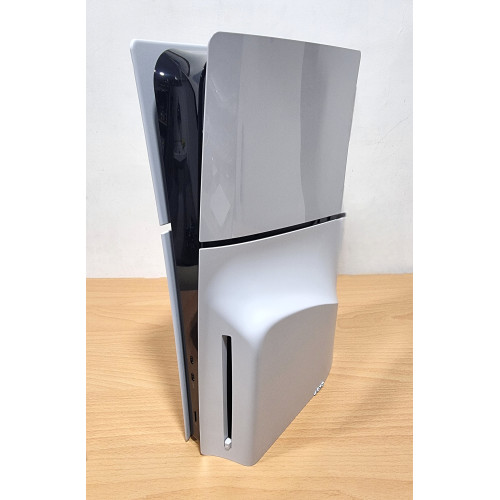 Реновиран PlayStation 5 Slim