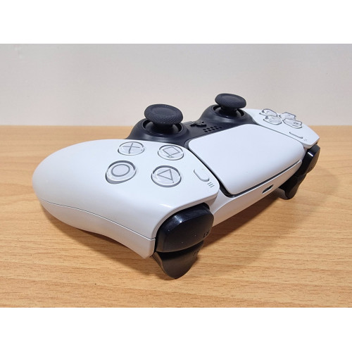 Реновиран контролер DualSense, Бял за PS5